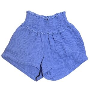 Pleat Sadie Gauze Smocked Shorts in Blue Royal girls size 8 like new